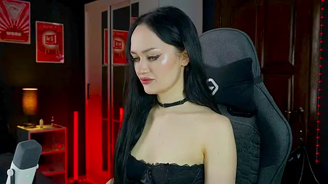 QueenAliss online show from 03/24/26, 02:49