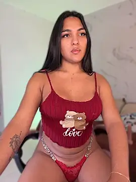Snapshot of isabella1sexy chatting on 05/24/26, 10:15 isabella1sexy online show from 05/24/26, 10:15
