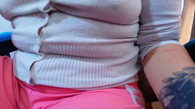 klylls squirt  online show from 04/06/26, 07:59