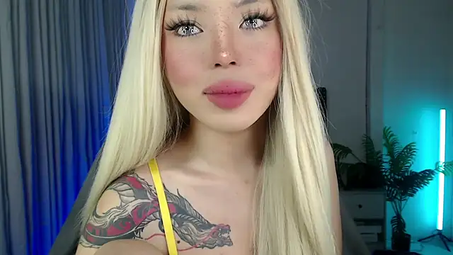 SweetCheska19 online show from 09/08/25, 07:13