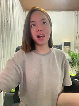 SweetCheska19 online show from 10/25/25, 06:54