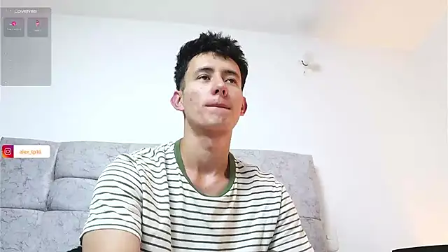 Snapshot of _Alexxx chatting on 12/08/24, 01:46  Alexxx online show from 12/08/24, 01:46