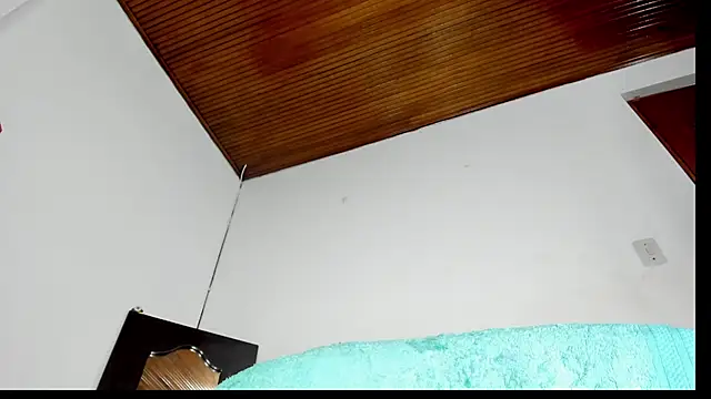 Snapshot of emely_exotic chatting on 02/09/25, 11:25 emely exotic online show from 02/09/25, 11:25