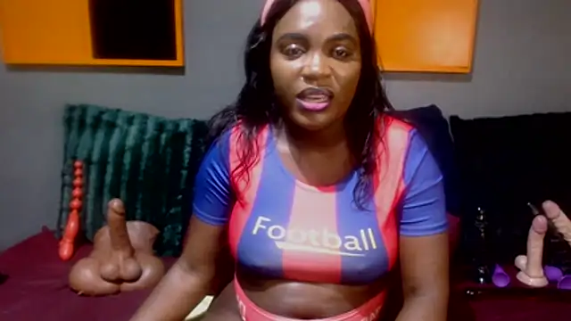 Snapshot of DarkNSpicy4U chatting on 02/07/26, 01:15 DarkNSpicy4U online show from 02/07/26, 01:15