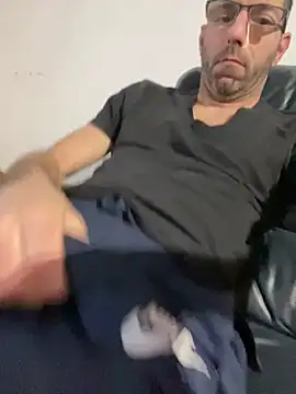 steph19x5 online show from 01/04/25, 10:16