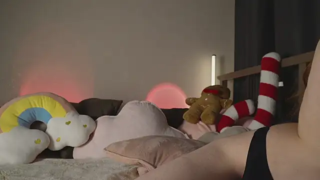 MiracleSandy online show from 12/22/24, 11:09