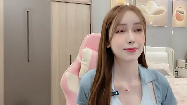 ANNA102 online show from 01/20/25, 03:50