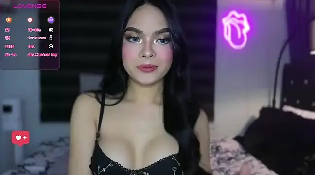 Snapshot of ThegirlNamedMaria chatting on 12/03/24, 06:15 ThegirlNamedMaria online show from 12/03/24, 06:15