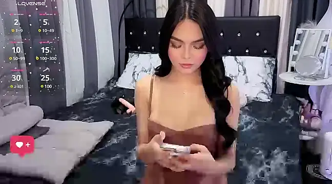 Snapshot of ThegirlNamedMaria chatting on 01/22/25, 09:57 ThegirlNamedMaria online show from 01/22/25, 09:57