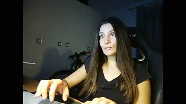 Snapshot of GodlyTheia chatting on 12/09/24, 07:29 GodlyTheia online show from 12/09/24, 07:29