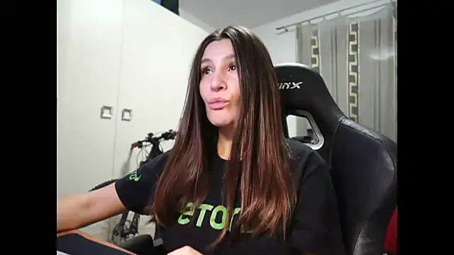 Snapshot of GodlyTheia chatting on 12/10/24, 06:49 GodlyTheia online show from 12/10/24, 06:49