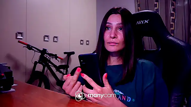 Snapshot of GodlyTheia chatting on 02/26/25, 08:00 GodlyTheia online show from 02/26/25, 08:00