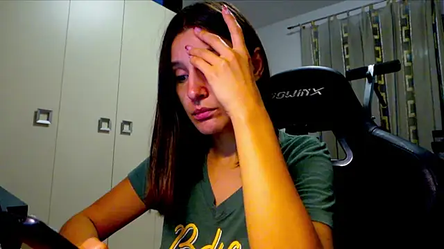 Snapshot of GodlyTheia chatting on 09/21/25, 07:26 GodlyTheia online show from 09/21/25, 07:26