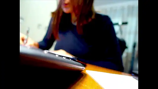 Snapshot of GodlyTheia chatting on 10/08/25, 08:23 GodlyTheia online show from 10/08/25, 08:23