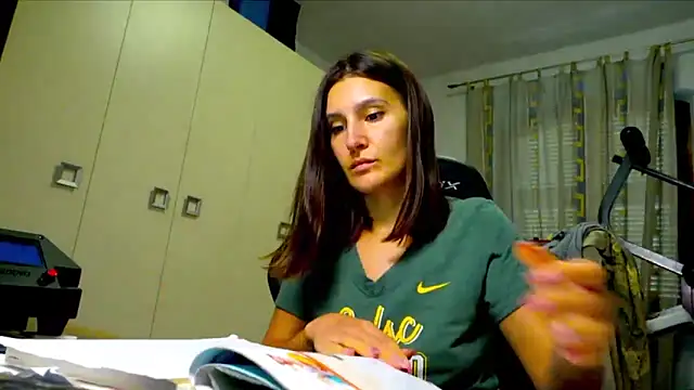 Snapshot of GodlyTheia chatting on 10/26/25, 12:44 GodlyTheia online show from 10/26/25, 12:44