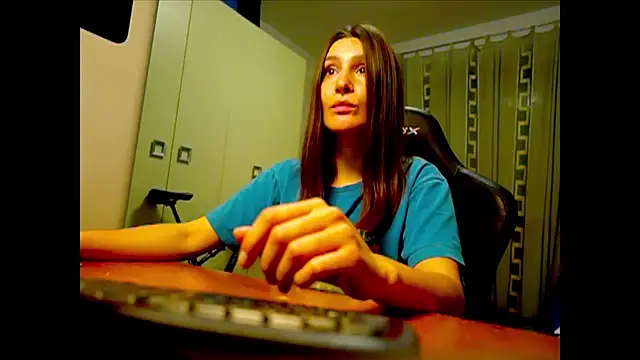 Snapshot of GodlyTheia chatting on 04/15/26, 07:58 GodlyTheia online show from 04/15/26, 07:58