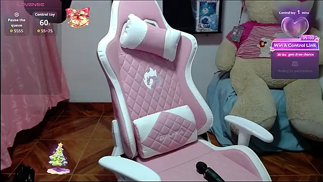 Maggie Fox3 online show from 01/17/26, 02:16