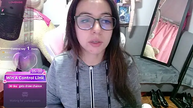 Maggie Fox3 online show from 03/17/26, 03:00