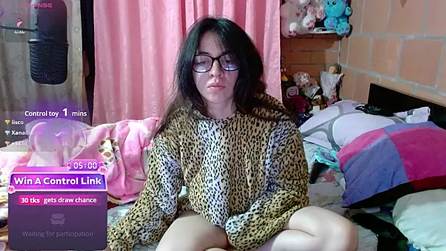 Maggie Fox3 online show from 04/11/26, 07:02