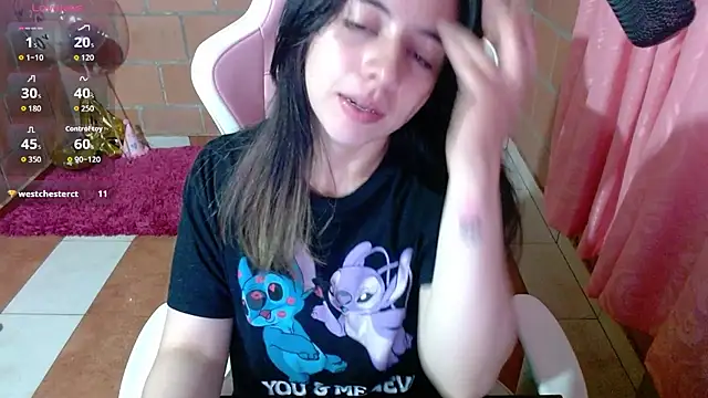 Snapshot of Maggie_Fox3 chatting on 07/12/26, 03:08 Maggie Fox3 online show from 07/12/26, 03:08