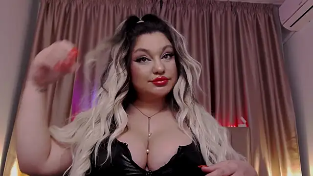 Larissa K online show from 11/12/25, 07:46