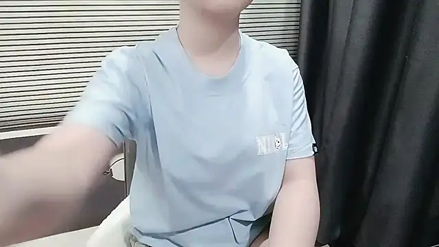 pelue online show from 10/28/25, 01:20