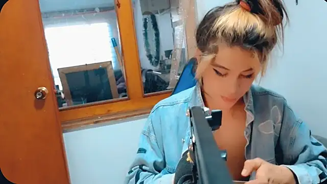 stormytt  online show from 12/18/24, 10:24