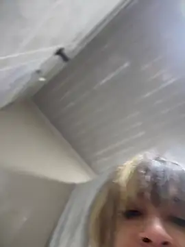 stormytt  online show from 09/14/25, 01:32