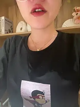 HinaLovely online show from 01/16/25, 11:58