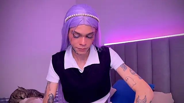 Varya Ferreira online show from 12/10/24, 03:22