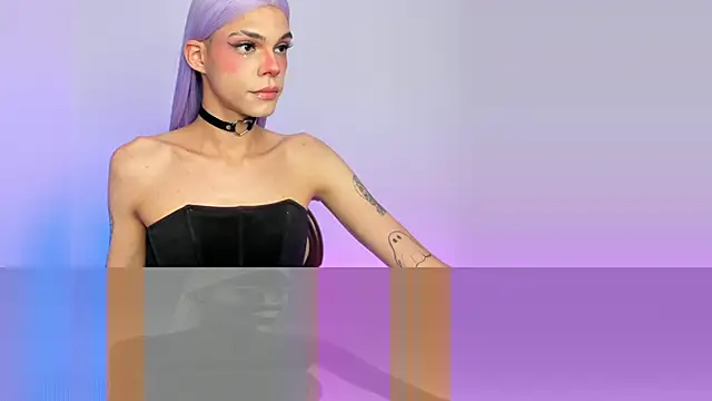 Varya Ferreira online show from 10/17/25, 10:56