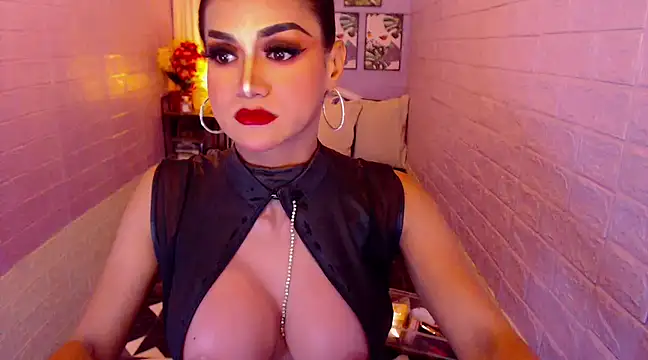 Snapshot of Alwinafox chatting on 03/22/25, 10:26 Alwinafox online show from 03/22/25, 10:26