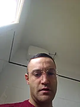 Snapshot of enricso chatting on 02/08/25, 09:46 enricso online show from 02/08/25, 09:46