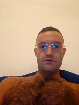 Snapshot of enricso chatting on 09/14/25, 12:15 enricso online show from 09/14/25, 12:15