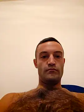 Snapshot of enricso chatting on 09/22/25, 04:09 enricso online show from 09/22/25, 04:09