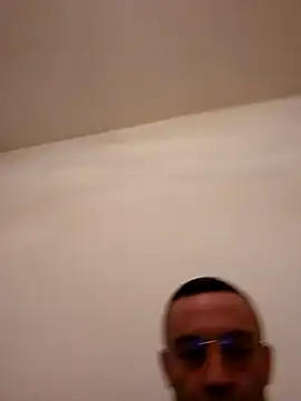 Snapshot of enricso chatting on 10/04/25, 06:55 enricso online show from 10/04/25, 06:55