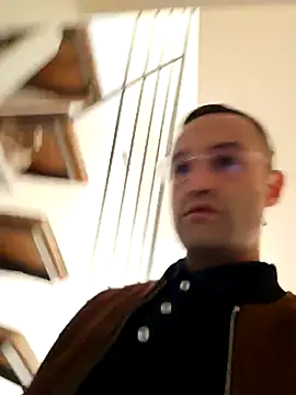 Snapshot of enricso chatting on 10/06/25, 12:46 enricso online show from 10/06/25, 12:46