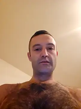 Snapshot of enricso chatting on 10/25/25, 08:11 enricso online show from 10/25/25, 08:11