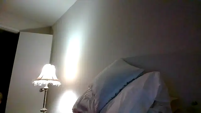 Snapshot of Jbblair01 chatting on 04/22/26, 08:28 Jbblair01 online show from 04/22/26, 08:28