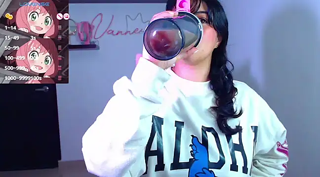 Vannessa  Shy online show from 03/17/25, 09:23