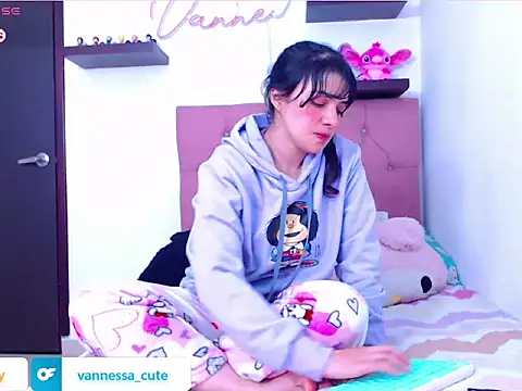 Vannessa  Shy online show from 10/23/25, 01:27