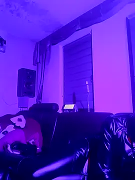 Crystalbitchx online show from 12/21/24, 11:56