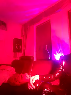 Crystalbitchx online show from 10/13/25, 10:32