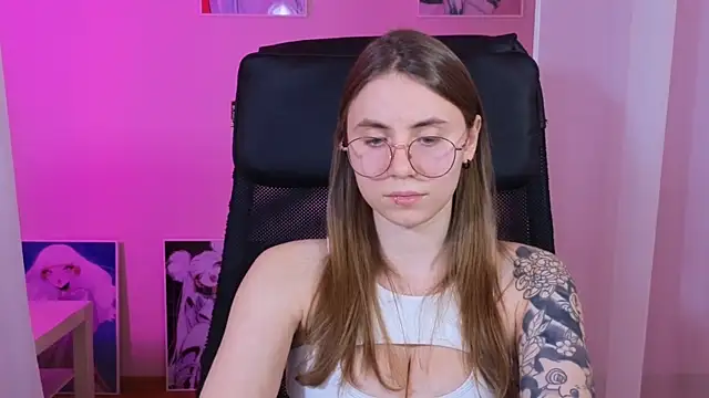  AnnaStark  online show from 12/19/24, 12:02