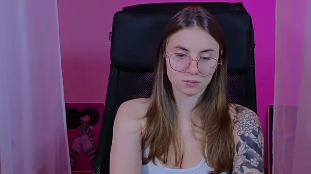  AnnaStark  online show from 12/19/24, 08:34