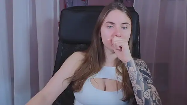  AnnaStark  online show from 01/05/25, 08:52