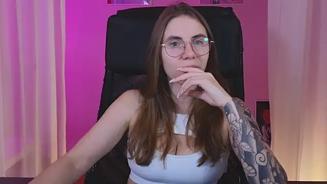  AnnaStark  online show from 01/15/25, 08:26