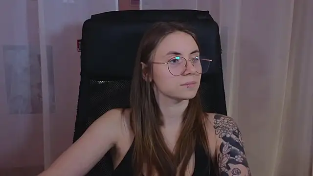  AnnaStark  online show from 02/28/25, 11:34