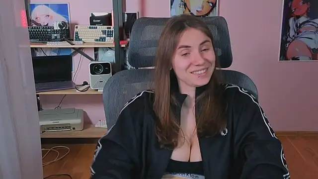 Snapshot of _AnnaStark_ chatting on 04/16/26, 08:20 AnnaStark online show from 04/16/26, 08:20