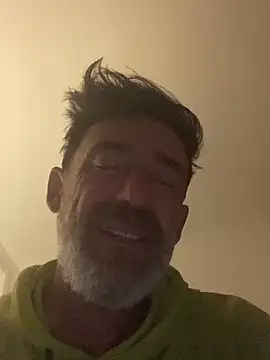 maxximere online show from 11/18/25, 01:55